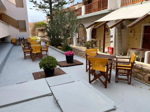 Φωτογραφία από το άλμπουμ του Hotel Marialena στον Αρχάγγελο