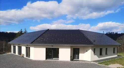 Villa, Gérardmer, Sauna, Spa Jacuzzi, Baby foot, Terrasse, 8 personnes, 4 chambres, 2 salles de bain