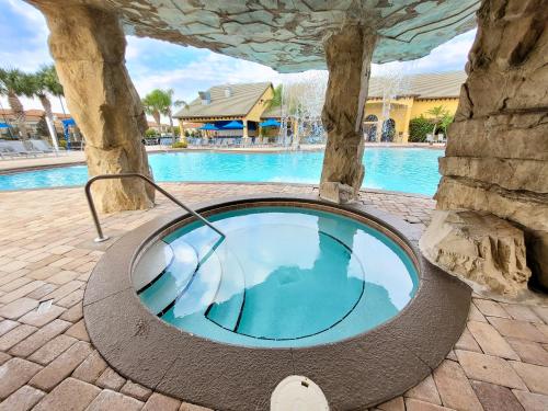 6Br 6Bath Pvt Home Pool 10min Disney 3282ft photo 34