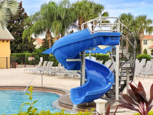 6Br 6Bath Pvt Home Pool 10min Disney 3282ft photo 35
