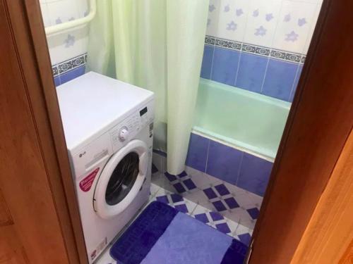 Een badkamer bij Апартаменты на Утепбаева 1