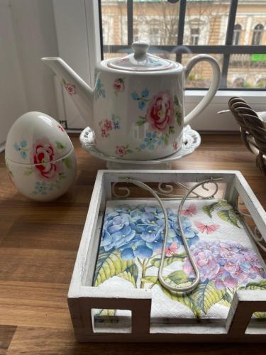 Utensilios para hacer té y café en Vila Polacek