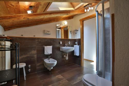 Gallery image of Hotel Crampon in Courmayeur