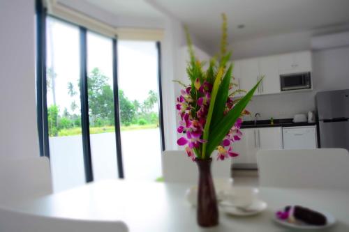 Dapur atau dapur kecil di Mango Beach Resort Thailand