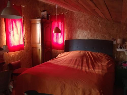 Gallery image of Chalet d'une chambre avec jardin clos et wifi a Lamastre in Lamastre