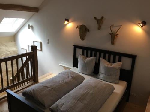 Ένα ή περισσότερα κρεβάτια σε δωμάτιο στο La Cachette