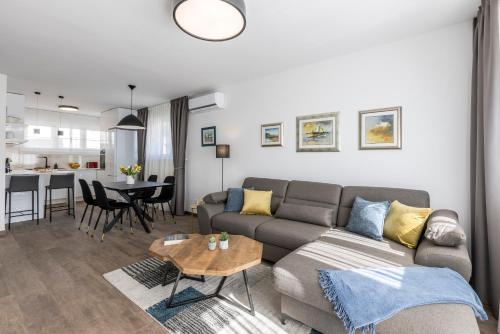 Domus Mea Apartment