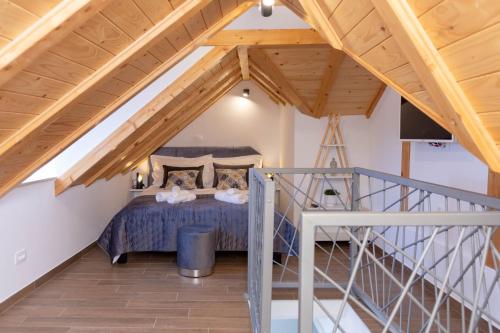 Luxury Rooms Rustic Chic