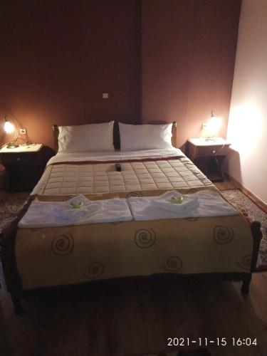 Ένα ή περισσότερα κρεβάτια σε δωμάτιο στο Guesthouse Kastania Korakis