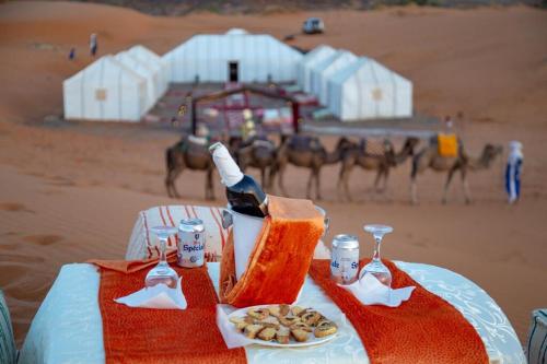 Nápoje v ubytování Merzouga Desert Luxury Camp