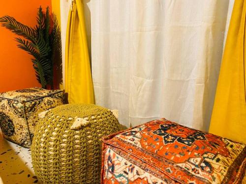 Galeriebild der Unterkunft 北欧風のお部屋箱根神社参拝や駅伝観戦 芦ノ湖 箱根観光に最適な花火が見える 海賊船 コンビニ徒歩圏102 in Hakone