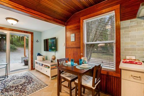 Μια τηλεόραση ή/και κέντρο ψυχαγωγίας στο Diamond Sunset Hideaway