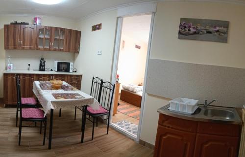 Dapur atau dapur kecil di Akhilleus vendégház