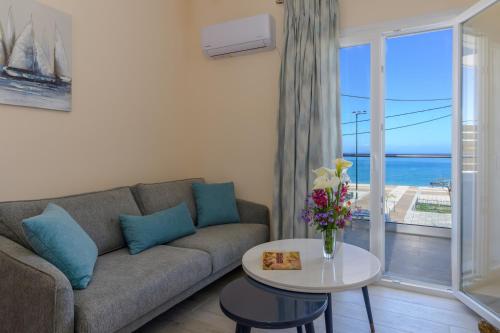 Istumisnurk majutusasutuses BigBlue luxury apartments