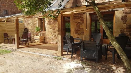 Patio nebo venkovní prostory v ubytování maison isolée dans les vignes et les bois