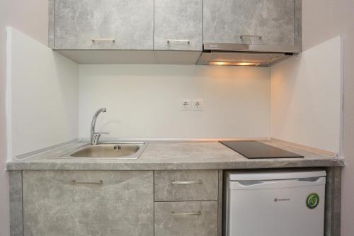 Summer Studio - Premium Apartment