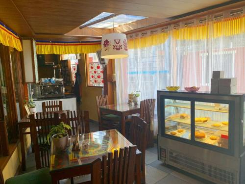 Fotografie z fotogalerie ubytování Auspiscious Him View Hotel v destinaci McLeod Ganj