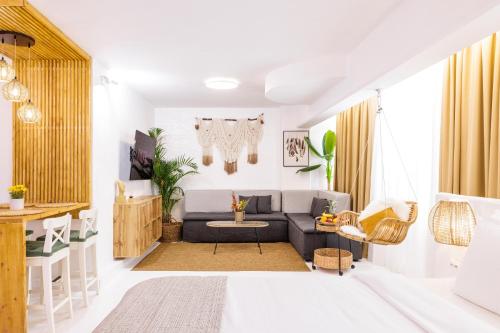 Queen Suite With Hot Tub