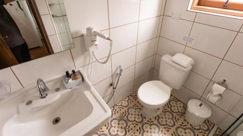 Ένα μπάνιο στο Hotel Chalet Monet - Granja Vianna