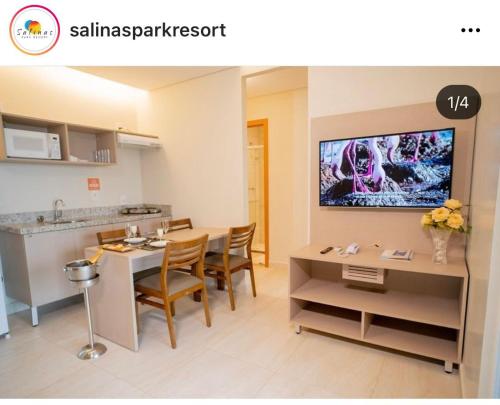 Kuchyň nebo kuchyňský kout v ubytování Salinas Park Resort