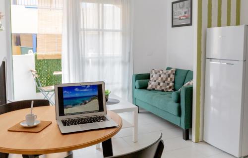 Casa Frida Corralejo Centre, Fibre Wi-Fi, Bars, Restaurants Shops Nearby