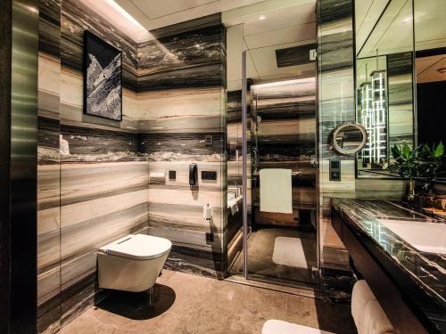 Koupelna v ubytování Kempinski Residences Guangzhou - Free shuttle between hotel and Exhibition Center during Canton Fair & Exhibitor registration Counter