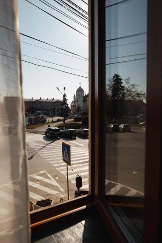a view of a street from a window at CASA HINTZ Transilvania in Făgăraş