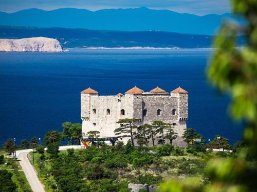 Holiday Home in Senj with Pool near Beach