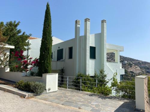 Gallery image of villa with great seaview in Ambelón