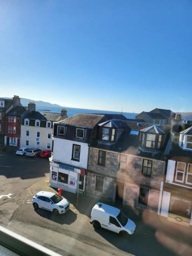 Gallery image of Wee Cumbrae View in Millport