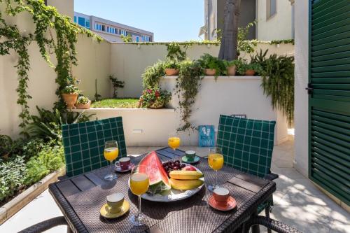 Apartment Pearl of Split (with terrace for 4)