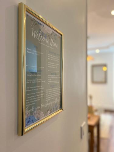 a picture of a menu on a wall at L'Étoile du Langevin 450m Avenue Champagne in Épernay
