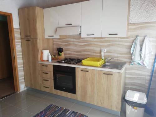 Three Bedroom Apartment With Amazing Sea View