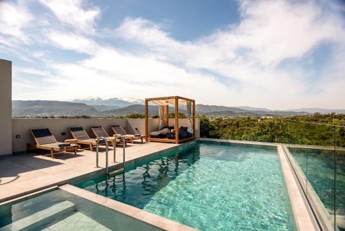 Soleado Villa Chania rooftop heated pool