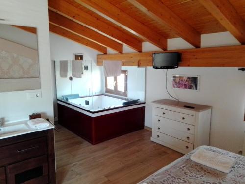 A kitchen or kitchenette at Alojamiento Rural Abuela Andrea