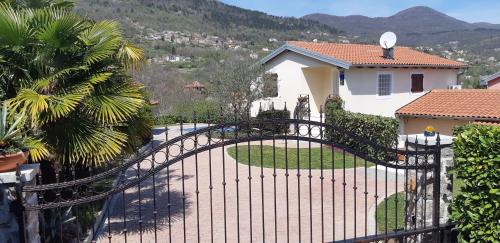 Photo de la galerie de l'établissement Apartment Opatija Lovran, à Lovran