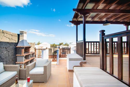 Villa Vista Rey - 6 Bedroom - Heated Pool - Amazing Views - Pool Table - Vista Lobos - Playa Blanca