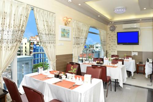 Gallery image of Hotel Grand United - Chinatown in Yangon