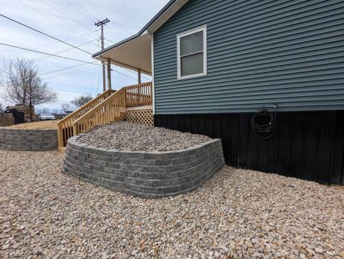 Oak HillにあるSummerlee Suite - Beautiful Remodeled Farmhouseのギャラリーの写真