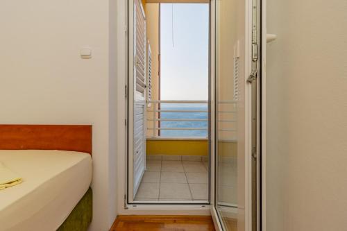 Kúpeľňa v ubytovaní Luxury Apartments Villa Ruzmarina with New heated Infinity Pool and Lounge Area