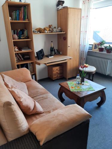 Oleskelutila majoituspaikassa gemütliches Zimmer mit Terrasse