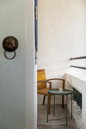 Ruang duduk di 97 Yaowarat - Phuket Old Town