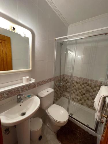 Koupelna v ubytování Hotel Tilve