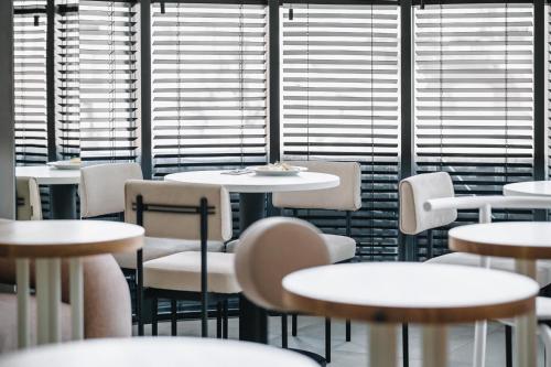 Restaurace v ubytování Ribas Rooms Lutsk