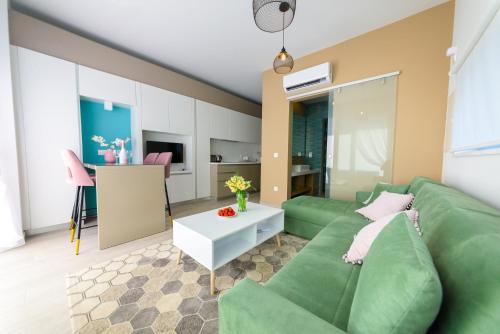 Mythical Sands 1 - B