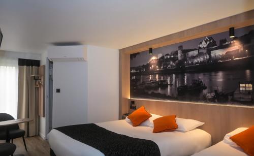 Gallery image of Logis Hôtel Angers Sud in Angers