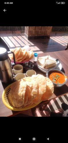 Mad på hotellet eller i nærheden