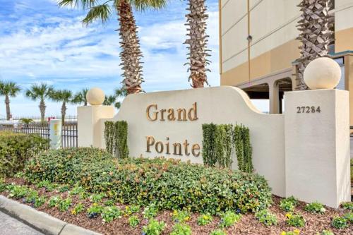 Grand Pointe Unit 610 – Photos 2