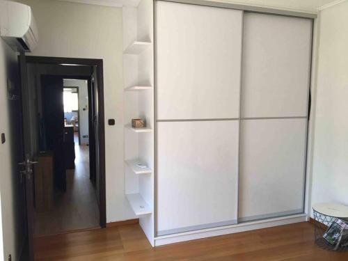 Φωτογραφία από το άλμπουμ του Cozy Loft with Jazz Notes in Kolonaki στην Αθήνα