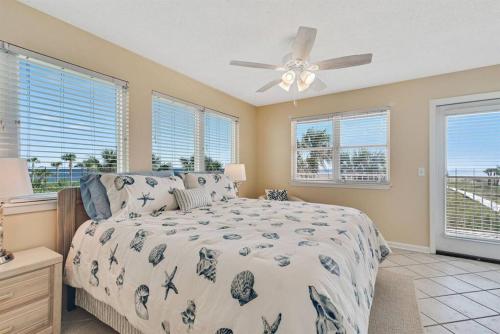 Gallery image of Summer Breeze #25 - Modest Beachfront with views of the Pass! Great Location! in Orange Beach